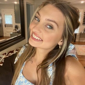 Meet your Posher, Brooklyn